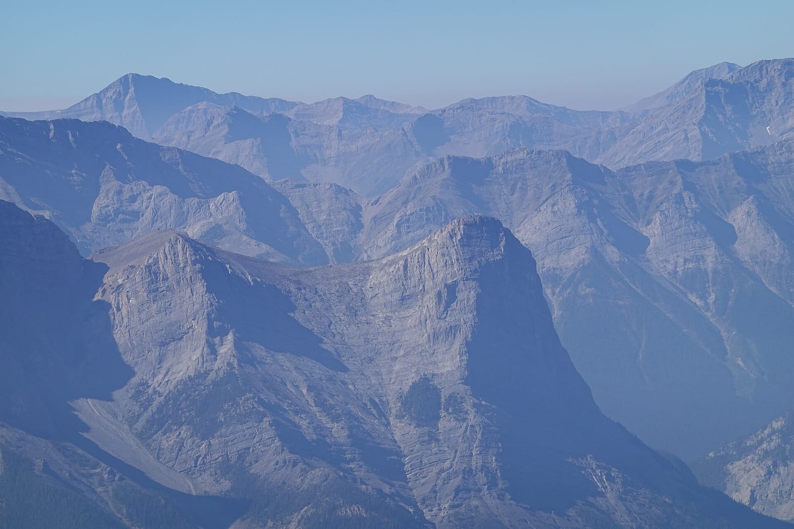 Ha Ling Peak (2/2)