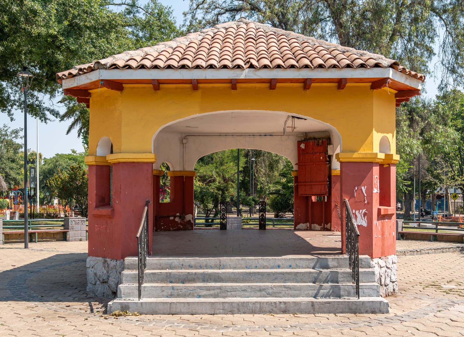 Plaza Ñuñoa (2/3)